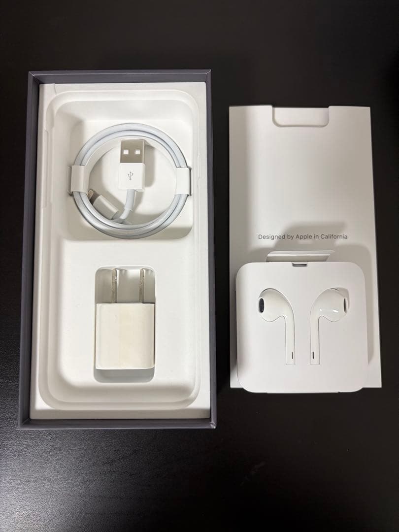 Apple iPhone 8 スペースグレー 64GB 本体 箱付き 付属品付き - メルカリ