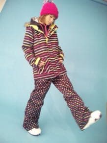 SALE中　スノーボード　ウェア　上下