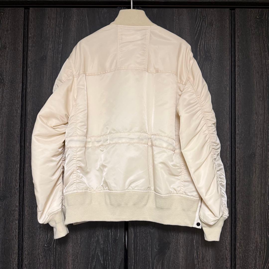 美品 Sacai　23SS ナイロンツイル ボンバージャケット　МA‐1
