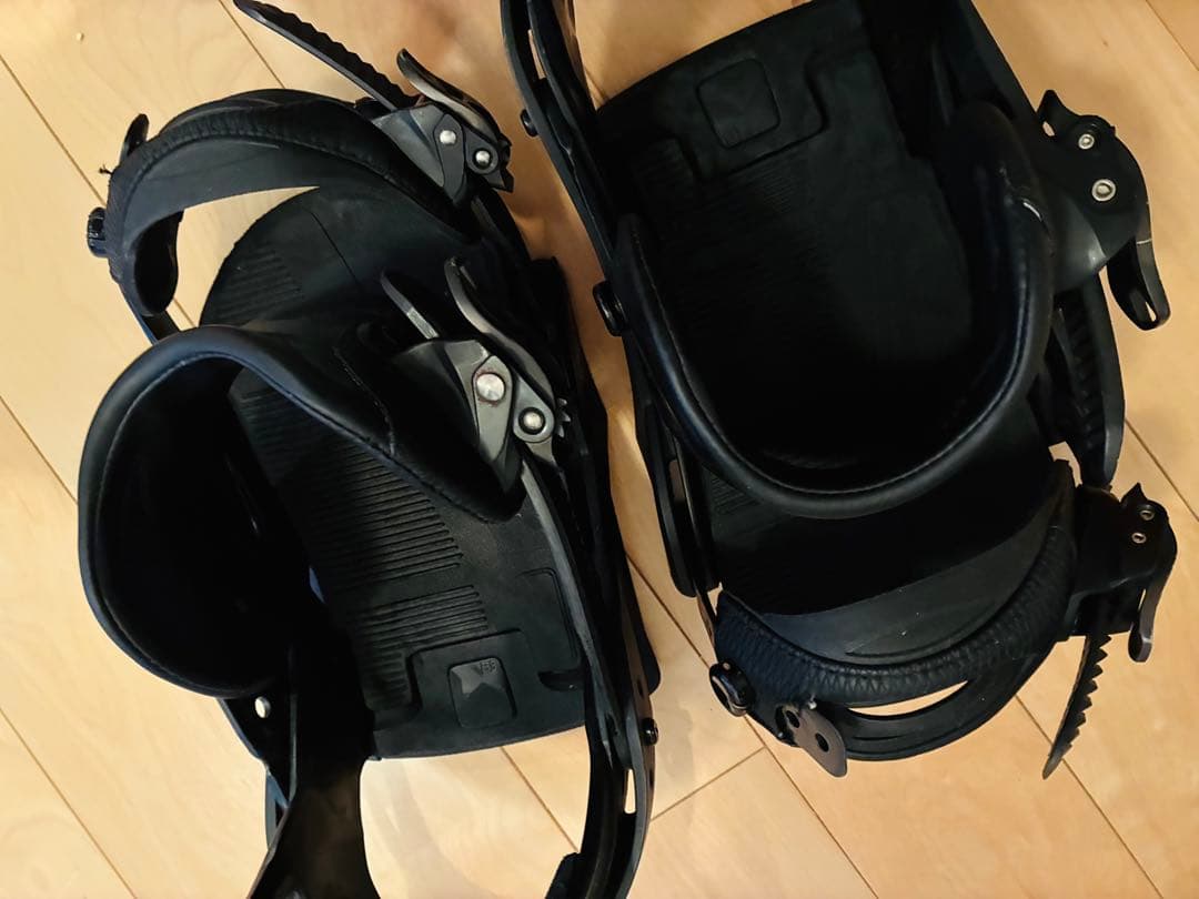 BURTON CARTEL ブラック スノーボードビンディング　M