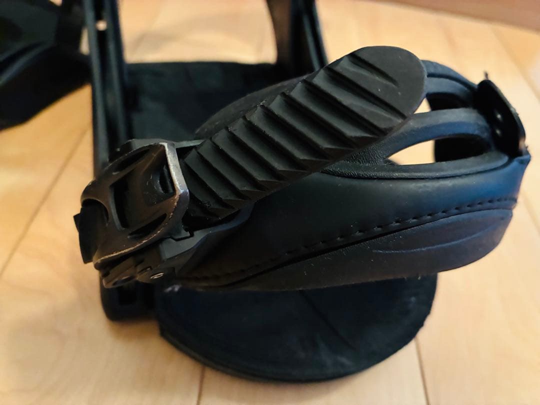 BURTON CARTEL ブラック スノーボードビンディング　M