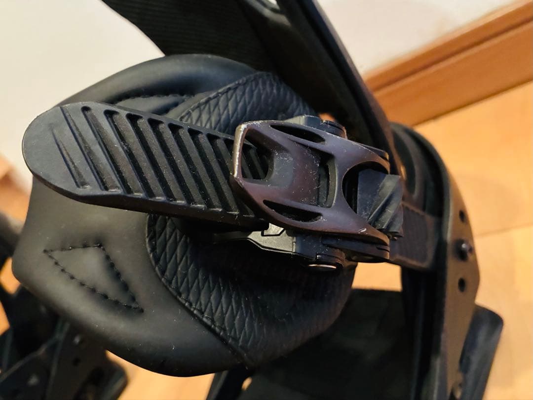 BURTON CARTEL ブラック スノーボードビンディング　M