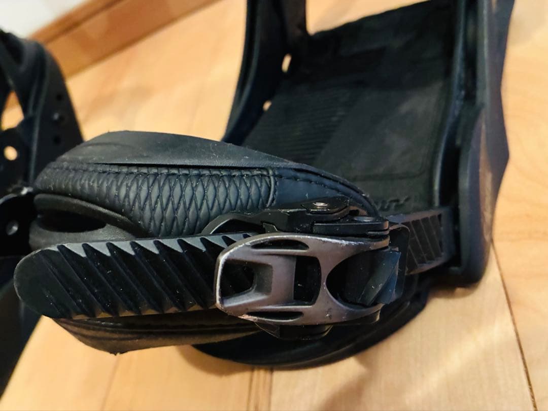 BURTON CARTEL ブラック スノーボードビンディング　M
