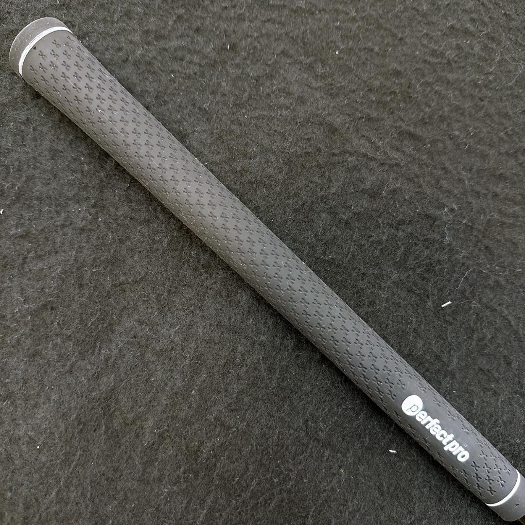 ベンタス TR レッド　5-S　フェアウェイウッド用シャフト　テーラーメイド