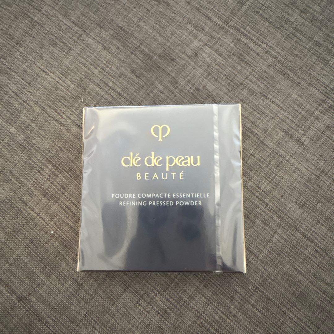 新品未開封　クレドボーボーテ　プードルコンパクトエサンシエルn