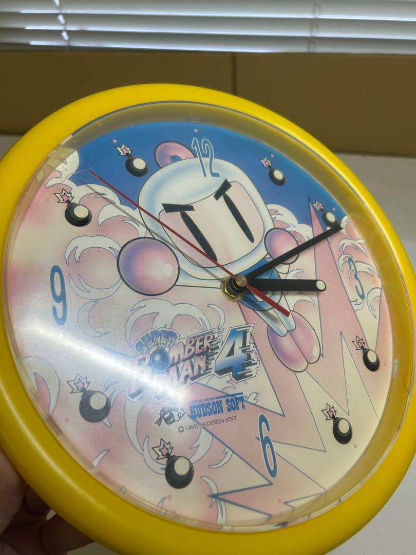 J201 希少　90s ボンバーマン4　 光る掛時計　非売品　ゲーム　おもちゃ