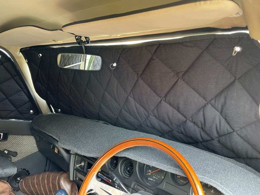 ランクル60 サンシェード　一台分　ブラッキー／ブラック　観音開き