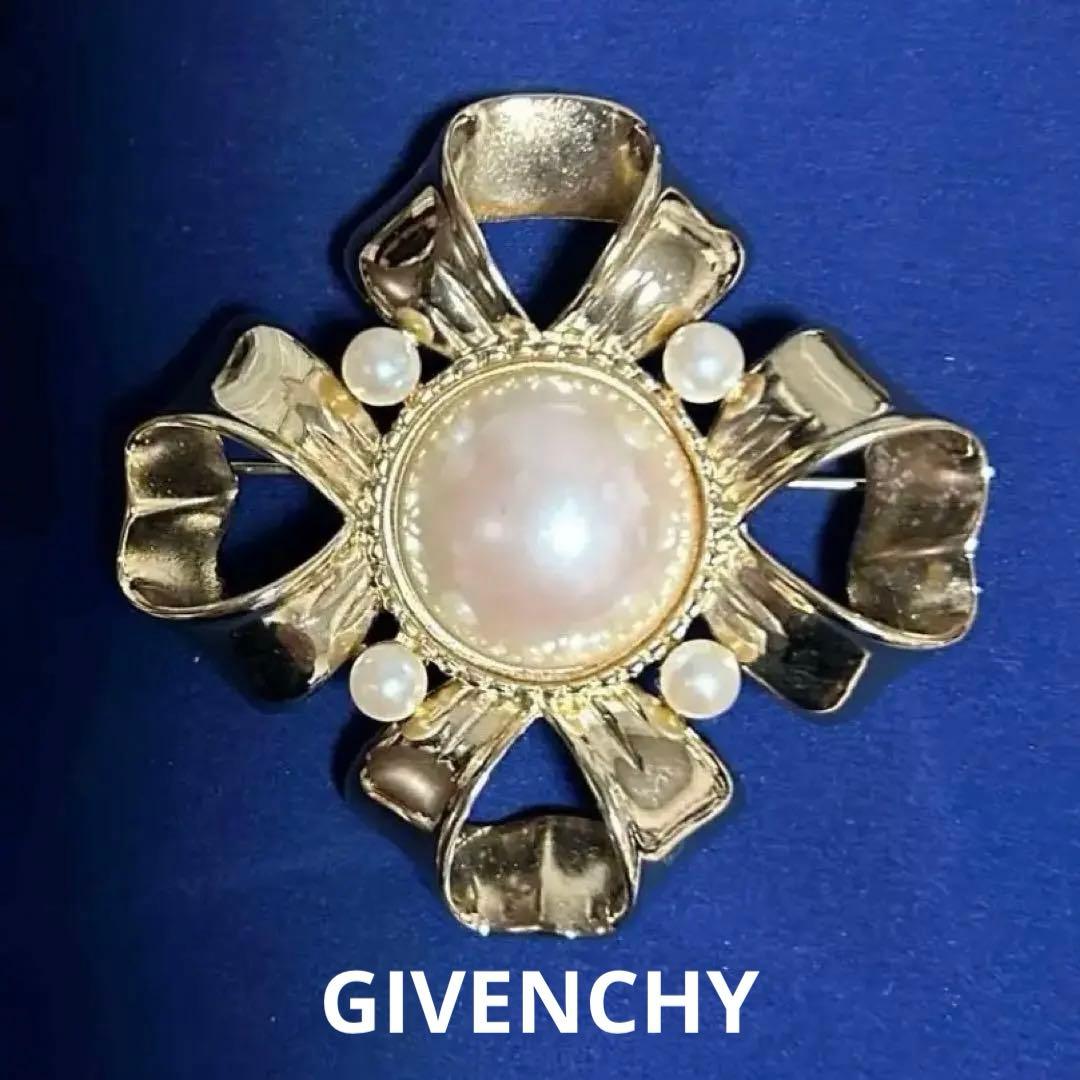 vintage GIVENCHY ジバンシィ パール調 ブローチ - メルカリ
