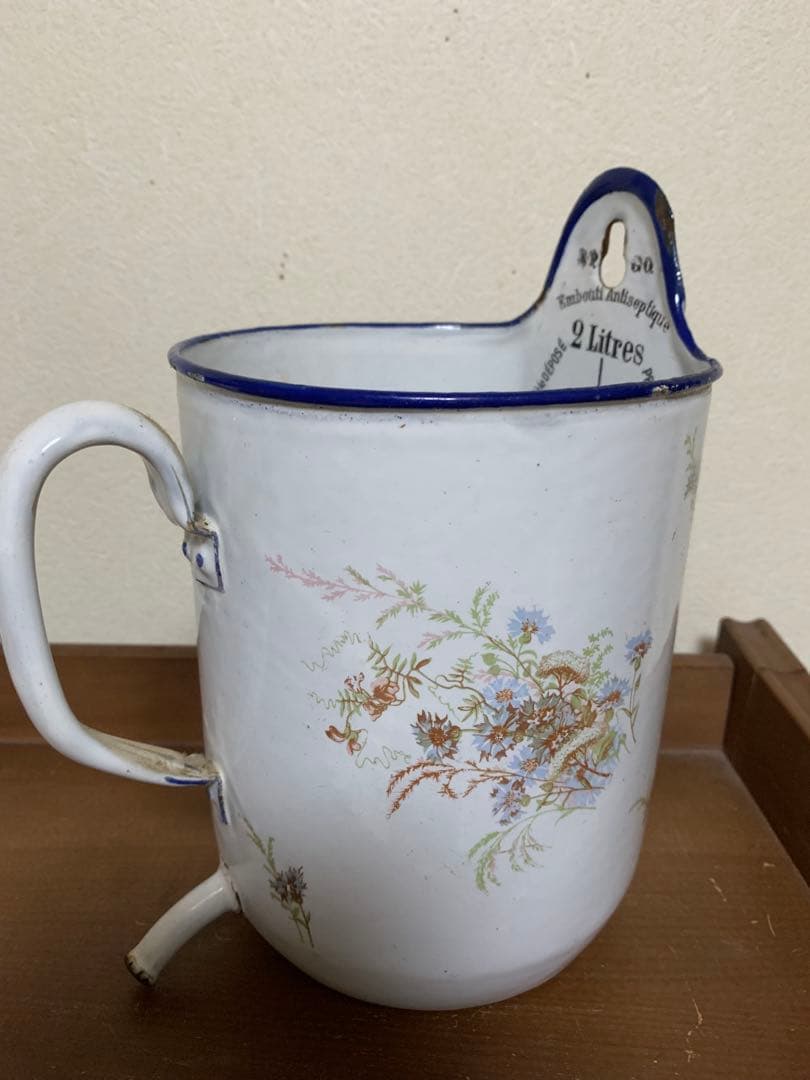 アンティーク ホーロー イリゲーター 水色花柄ジャグ ピッチャー