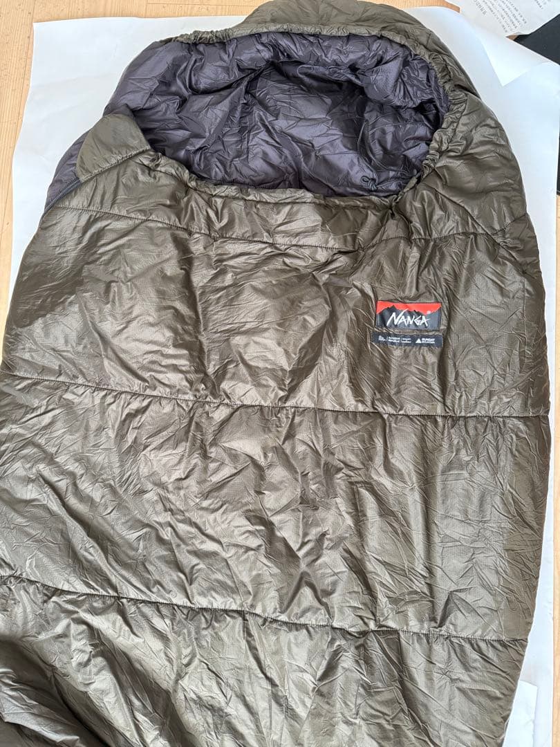 サ*ム様 ボ*ム様 NANGA SF800 寝袋 ダークカーキ