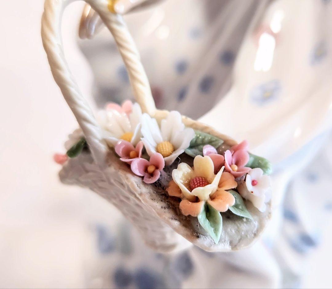 リヤドロ【美品】フィギュリン《春の輝き》No.5898