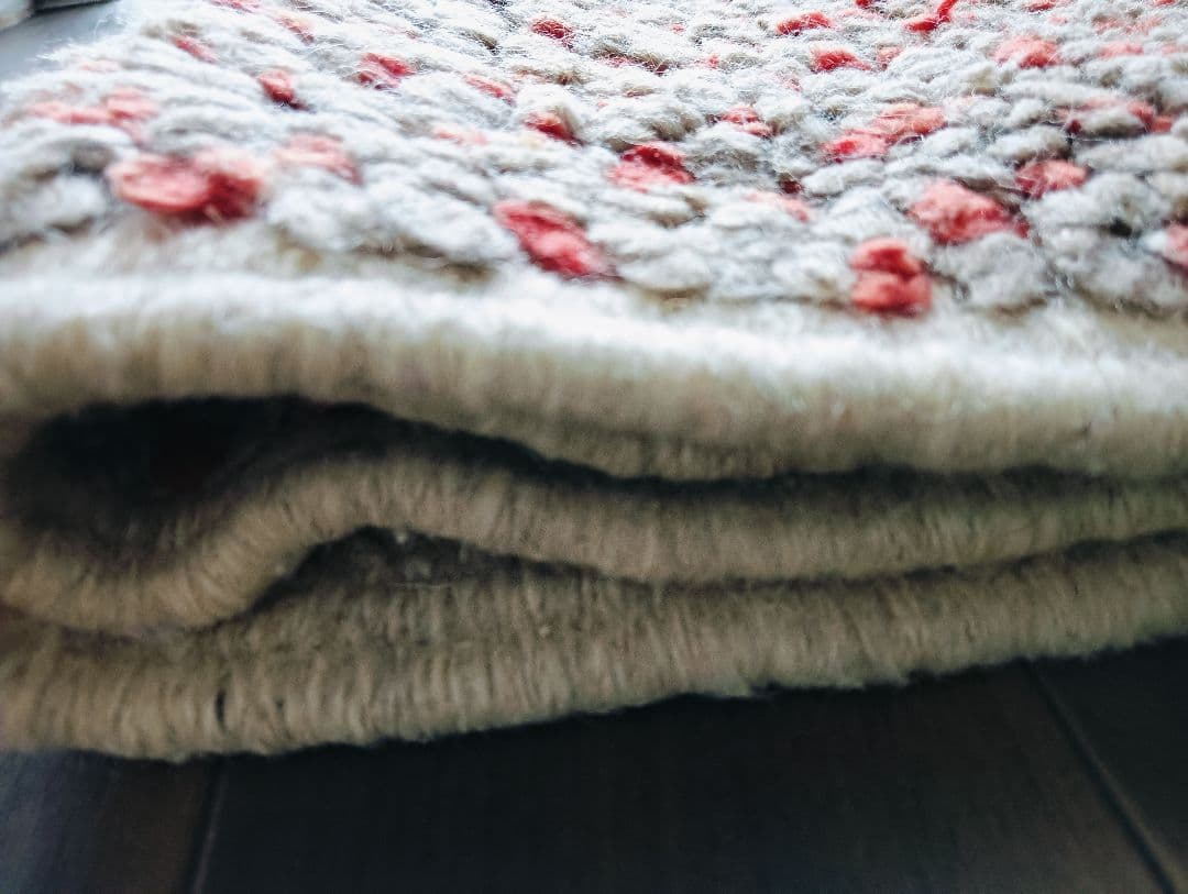 原毛色モロカンラグ　ビンテージラグ　ベニワレン　ペルシャラグ