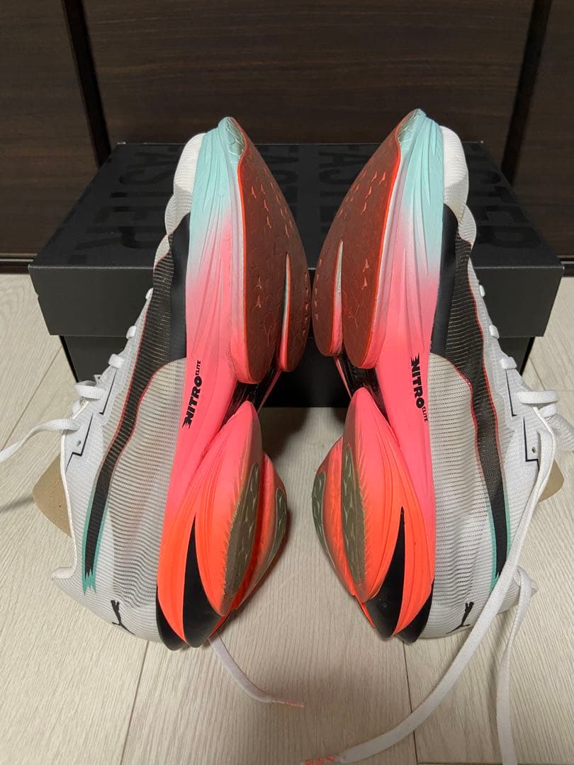 【初期カラー】28.5cm ファストアールニトロエリート3