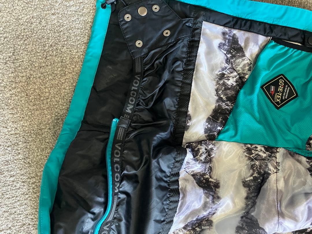 VOLCOM ゴアテックス　ターコイズブルースノーボードジャケット　S