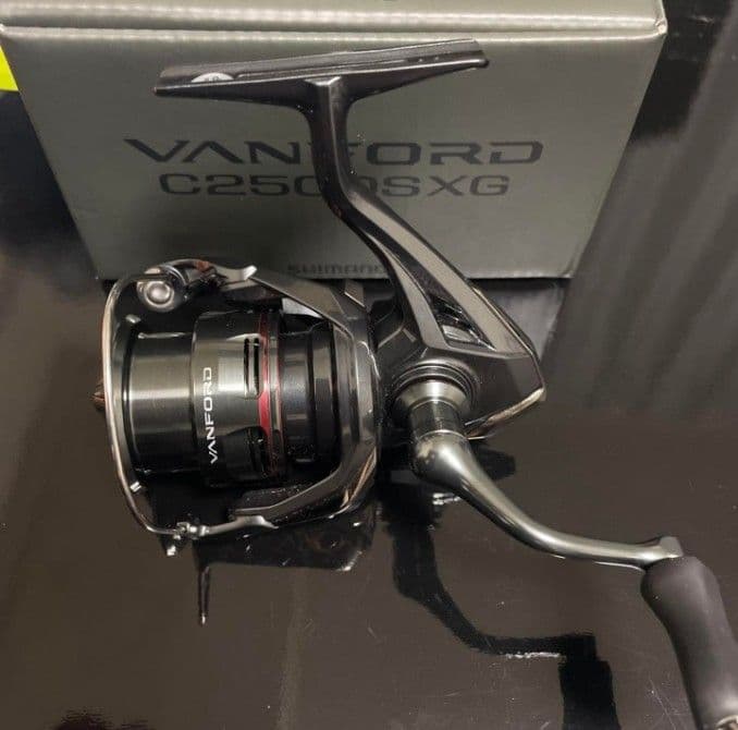 美品 SHIMANO Grappler ベイトリール 黒 左ハンドルの通販はau PAY