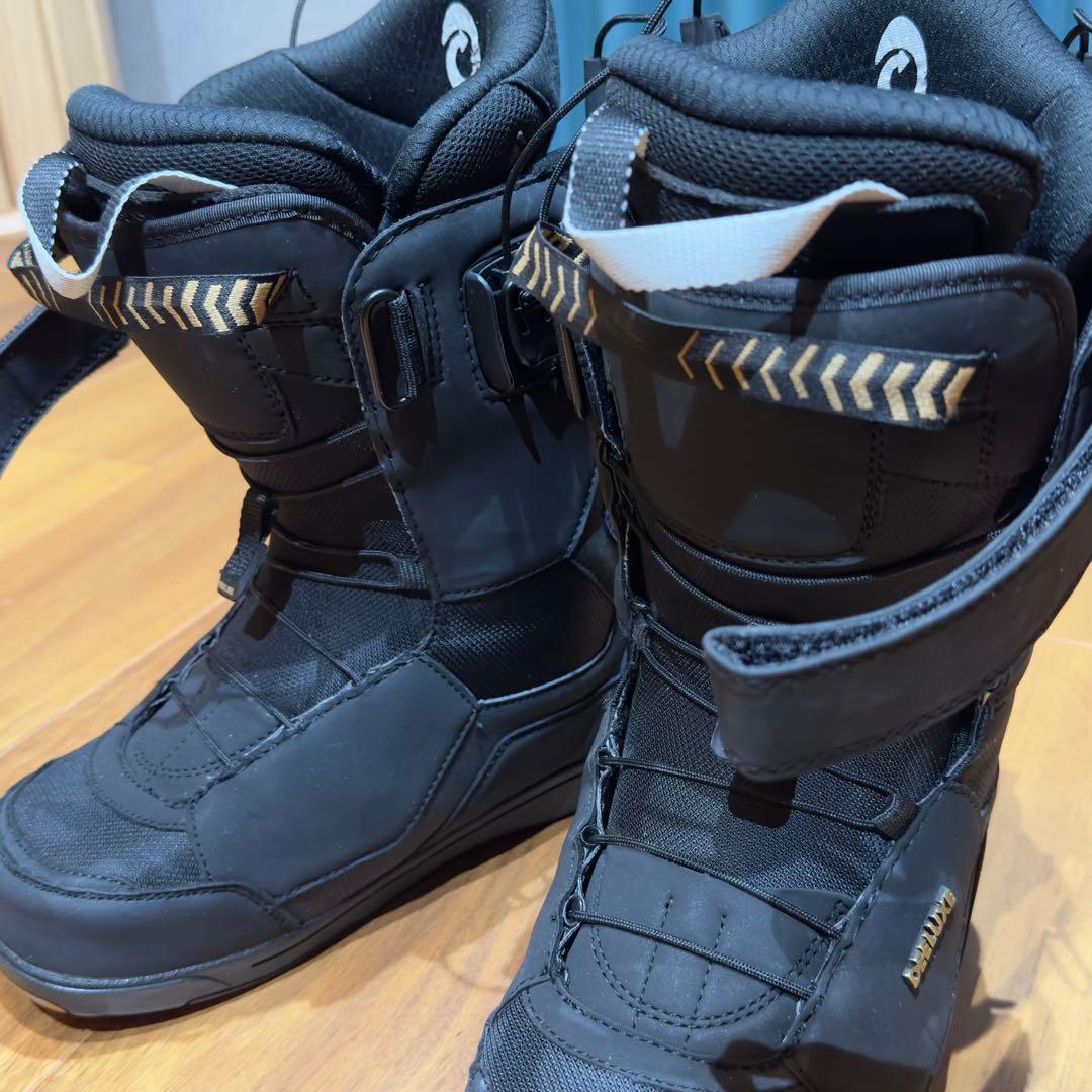【美品】DEELUXE ID 6.3 スノーボードブーツ 24.5cm ブラック
