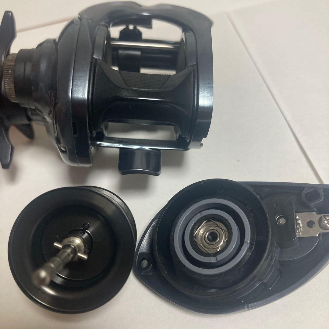 未使用に近い　ダイワ　25TATULA タトゥーラ SV TW 100XHL