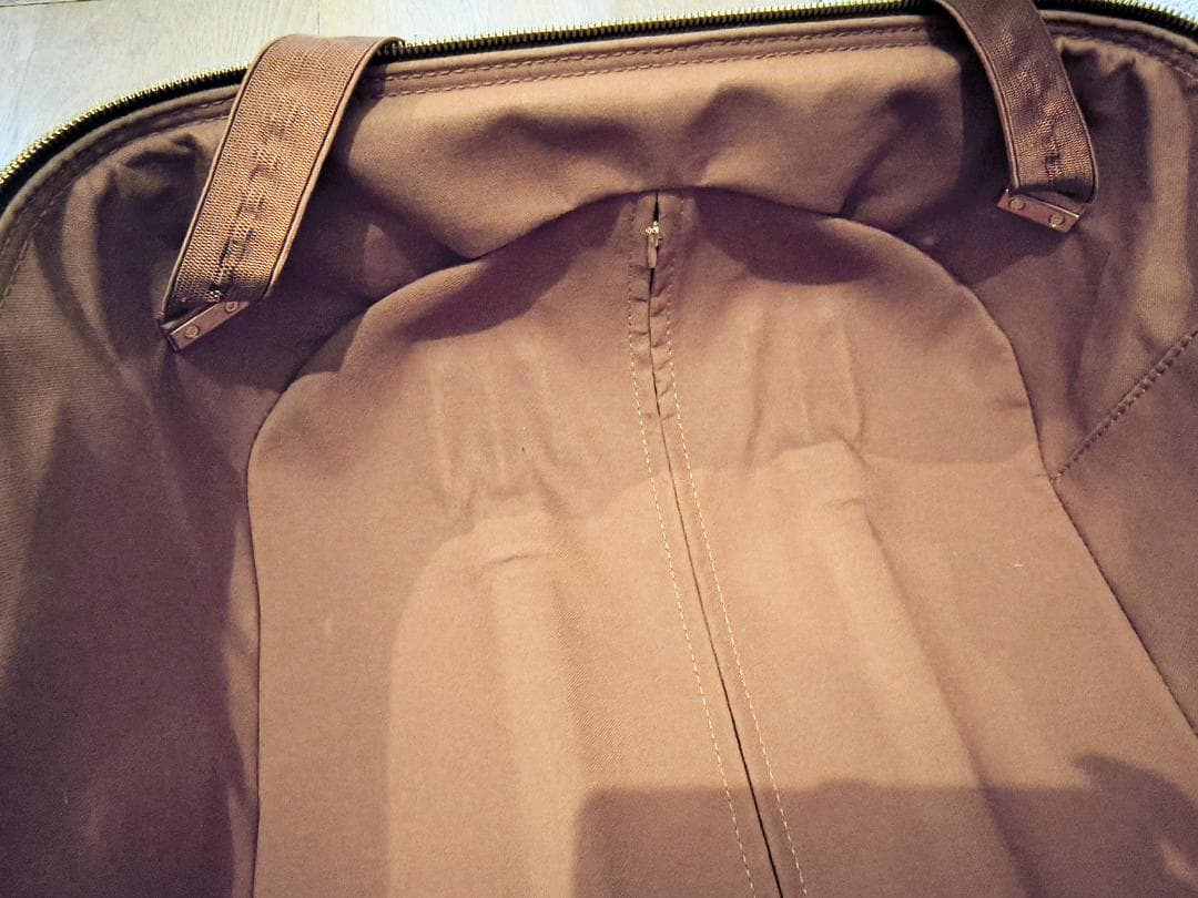 【使用感あり】ルイ・ヴィトンのスーツケース（日本正規店で購入）