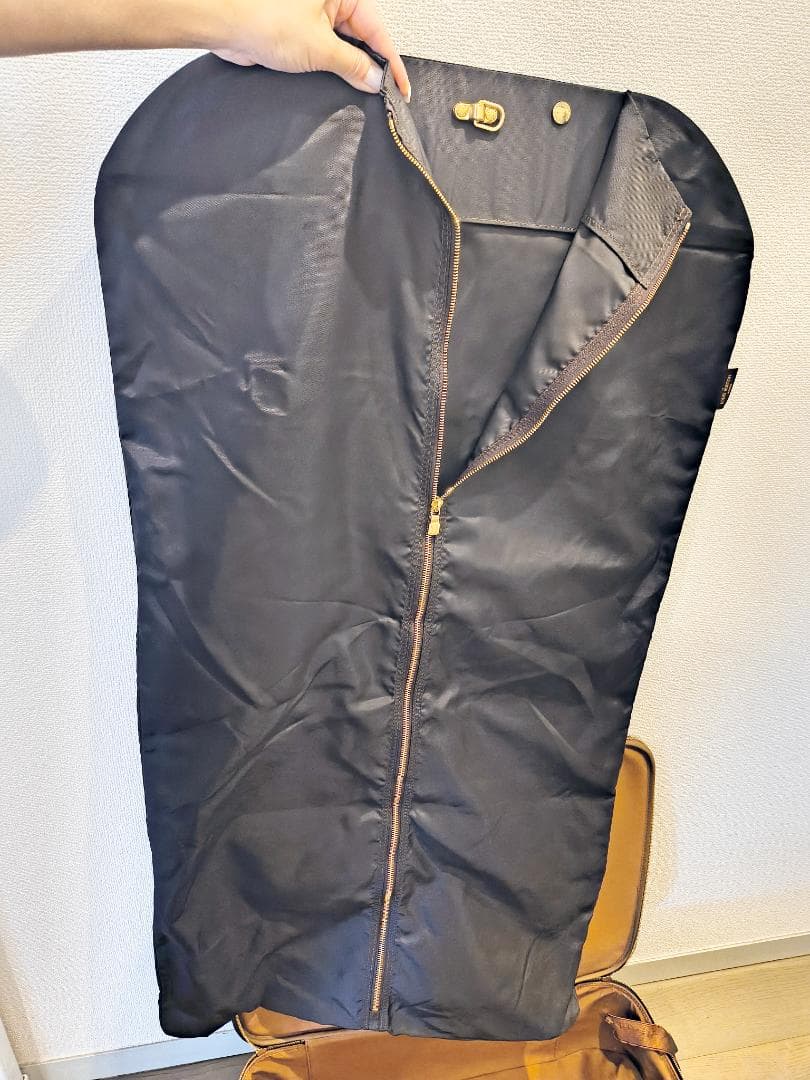 【使用感あり】ルイ・ヴィトンのスーツケース（日本正規店で購入）