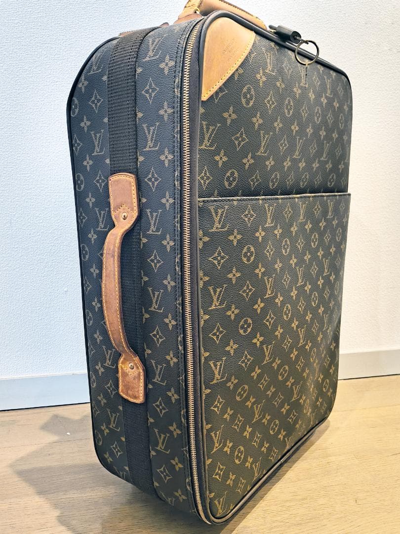 【使用感あり】ルイ・ヴィトンのスーツケース（日本正規店で購入）