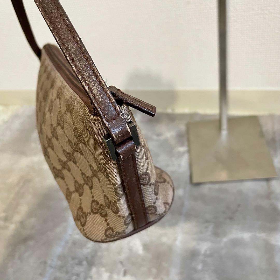 GUCCI グッチ アクセサリーポーチ gg柄 スプリーム プレート キャンバス