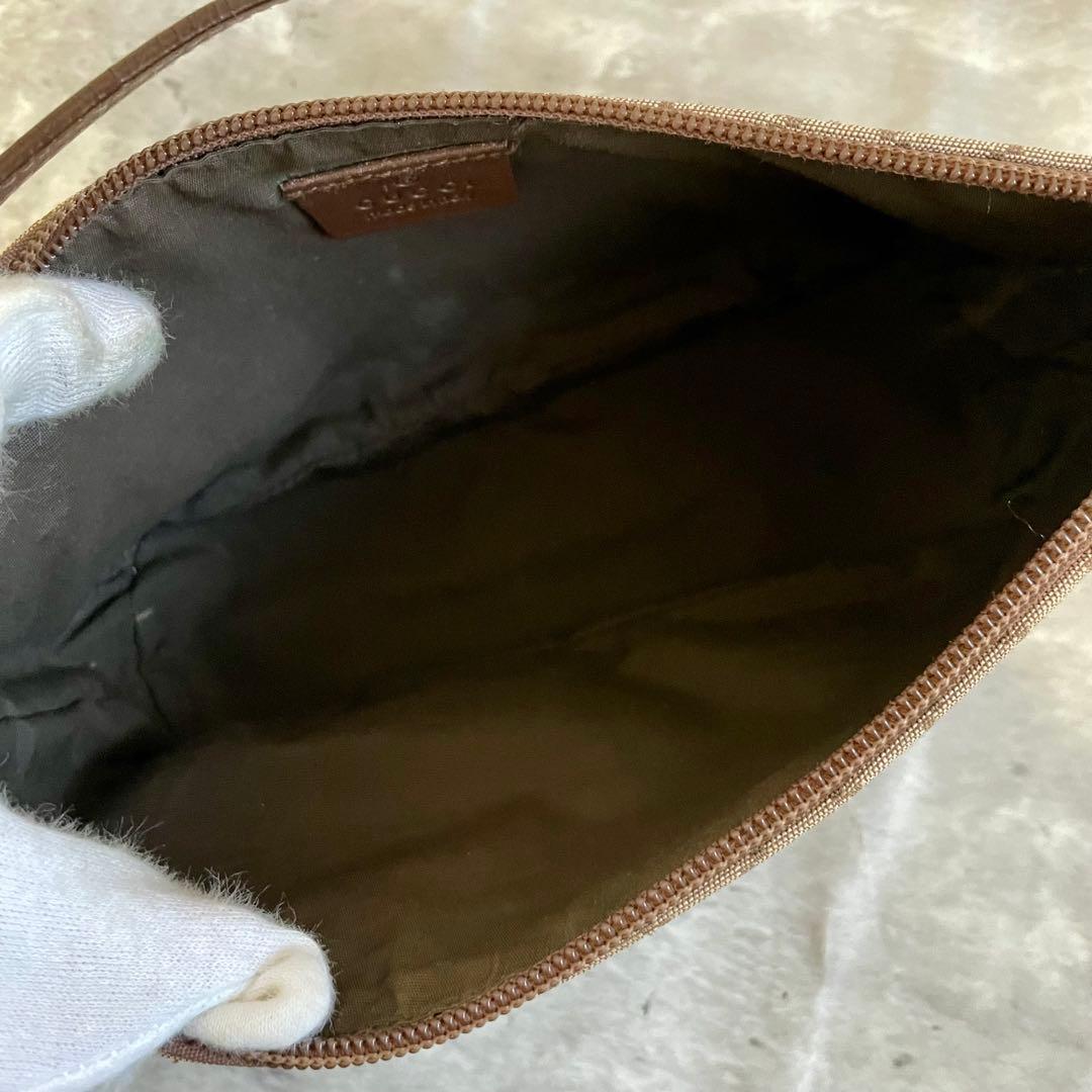 GUCCI グッチ アクセサリーポーチ gg柄 スプリーム プレート キャンバス