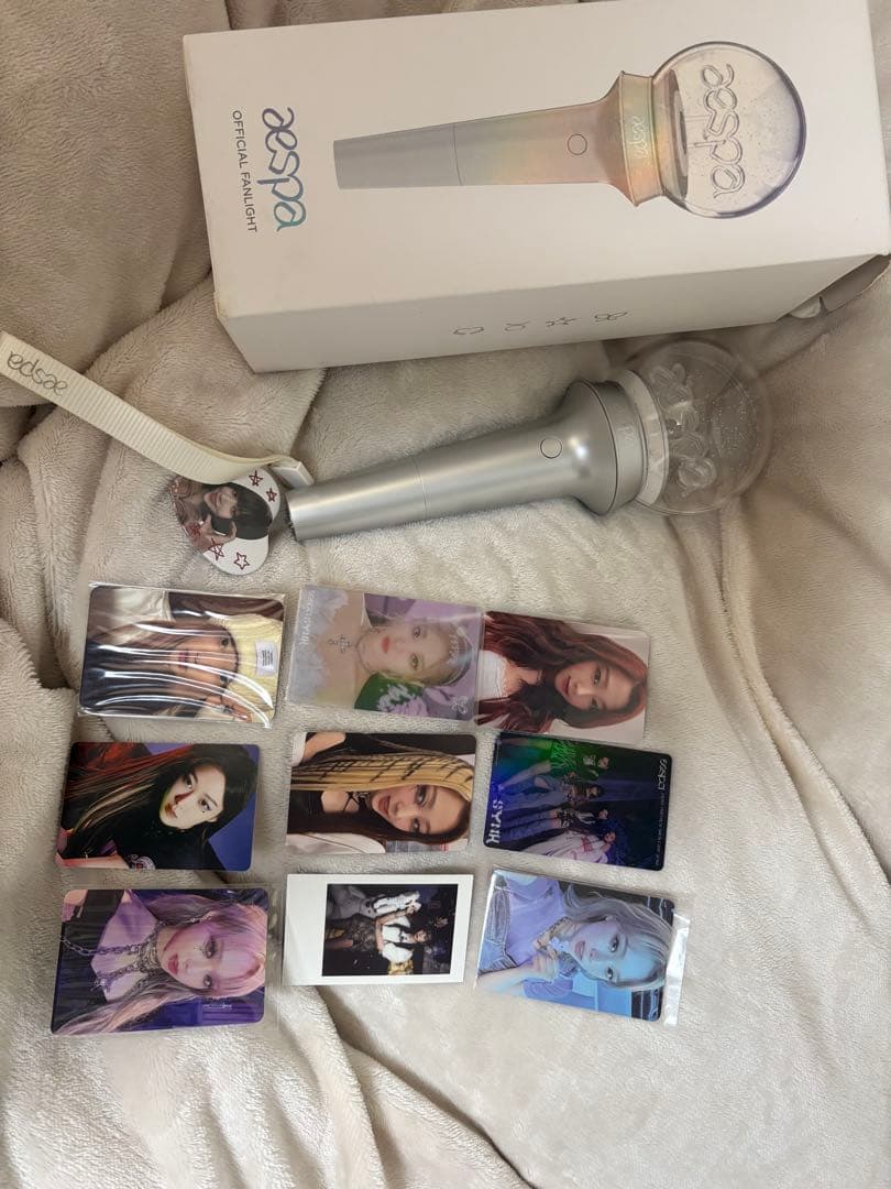 aespa ペンライト シルバー フォトカード付き