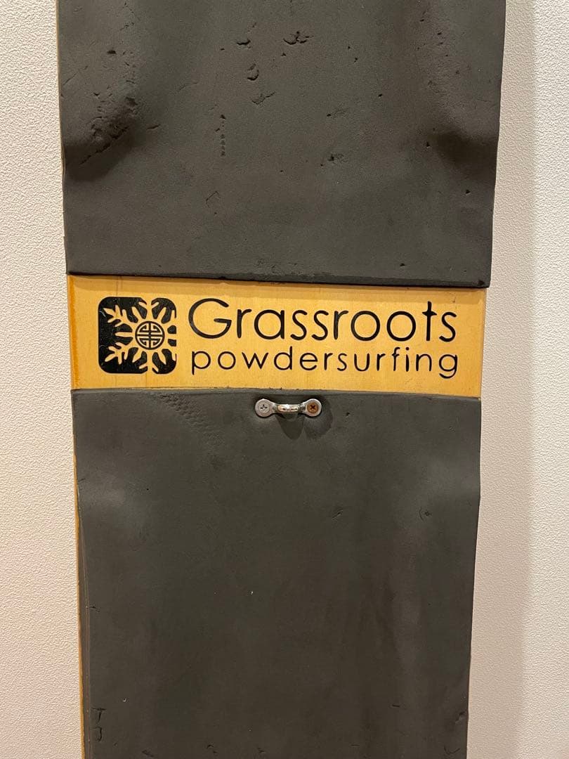 更に値下げしました！Grassroots powsurf グラスルーツ雪板