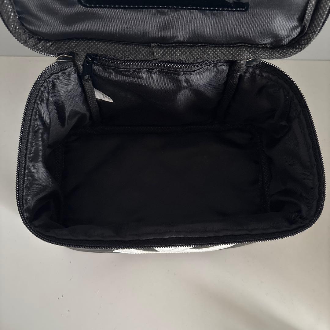 CHANEL キルティングポーチ ブラック V118910070 安く 買う