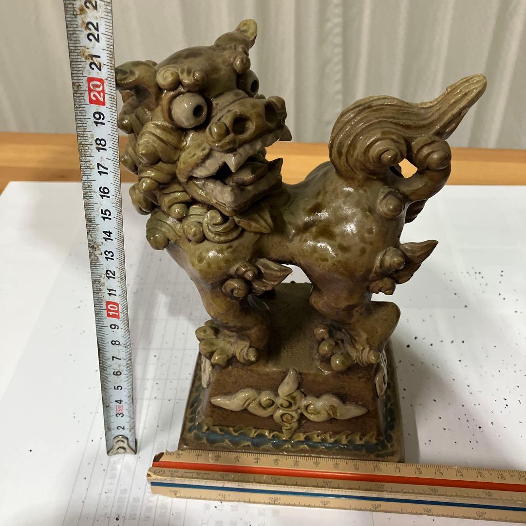 沖縄 琉球 壺屋焼 新里勇人作 台付シーサー ヤチムン やちむん