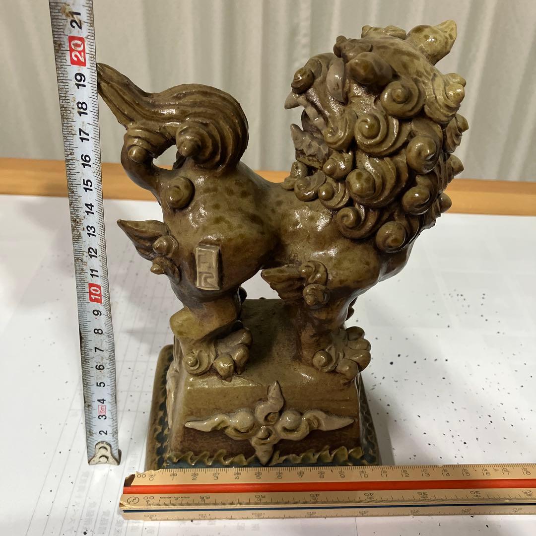 沖縄 琉球 壺屋焼 新里勇人作 台付シーサー ヤチムン やちむん