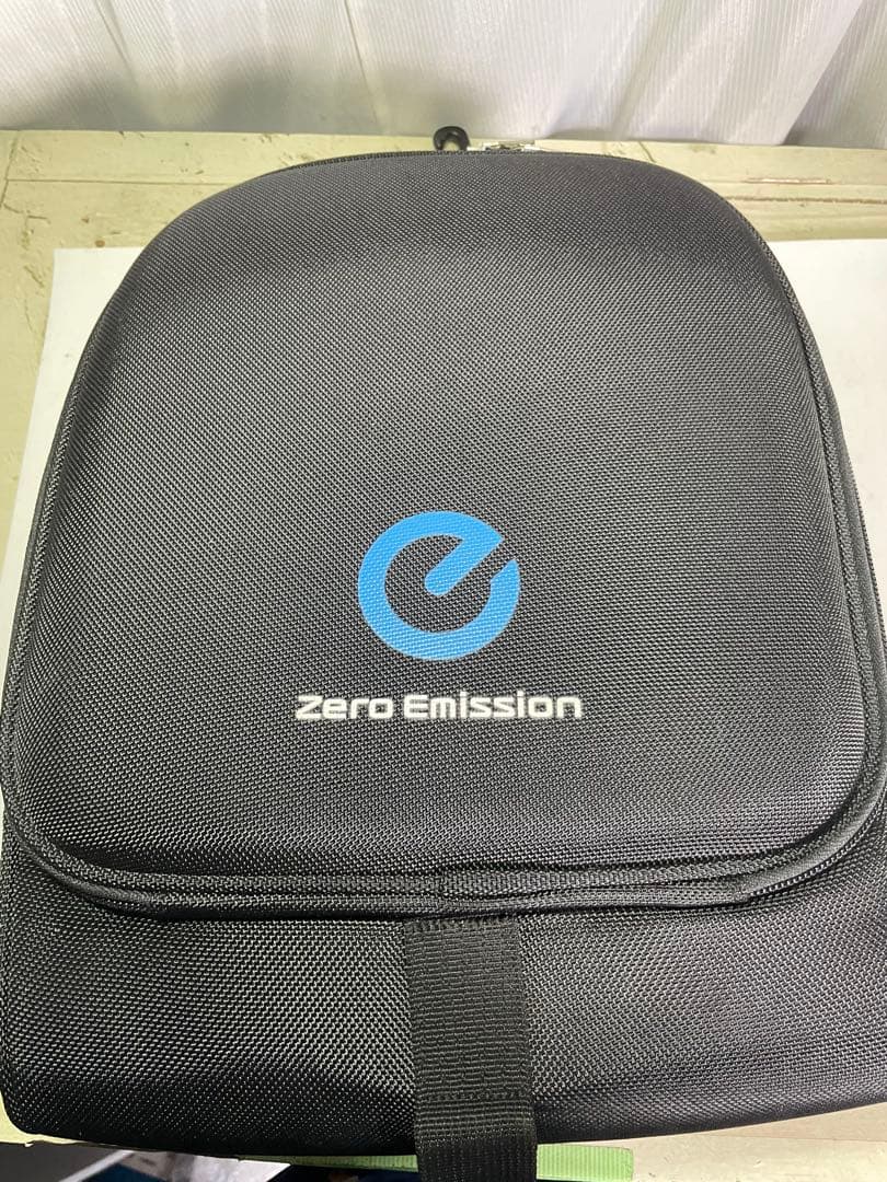 日産　リーフ　充電ケーブル　3NK5E