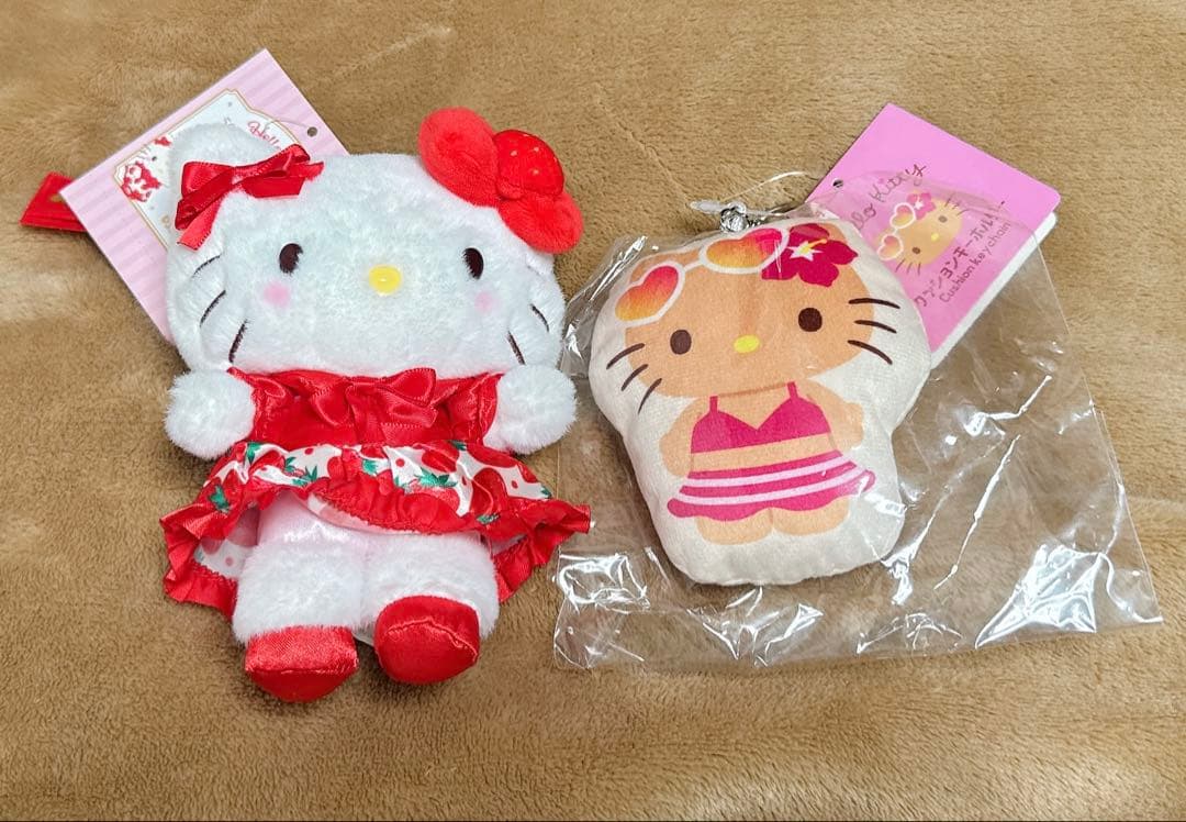 匿名】サンリオ いちご新聞 50周年 ハローキティ マスコット