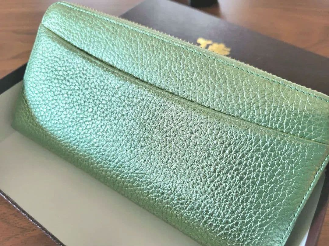 傳濱野 長財布 ラウンド ペリドットグリーン 極美品 - メルカリ