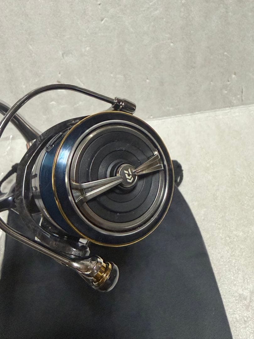 DAIWA 19セルテートLT5000D-CXH