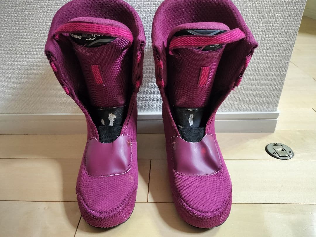 アトミック HAWX 110 ULTRA XTD 23.5cmTLTスキーブーツ