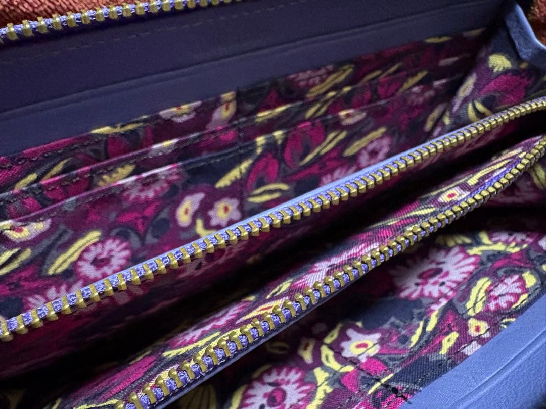 ANNA SUI アナスイ ベロニカ 長財布 蝶 紫 エンボス