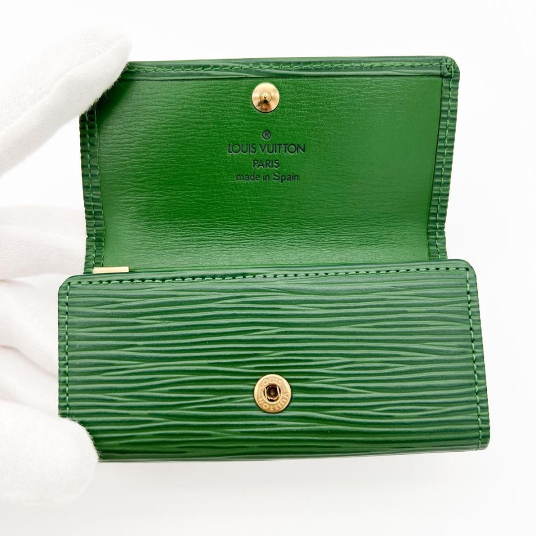 使用わずか❣ヴィトン エピ ミュルティクレ4 キーケース ボルネオグリーン