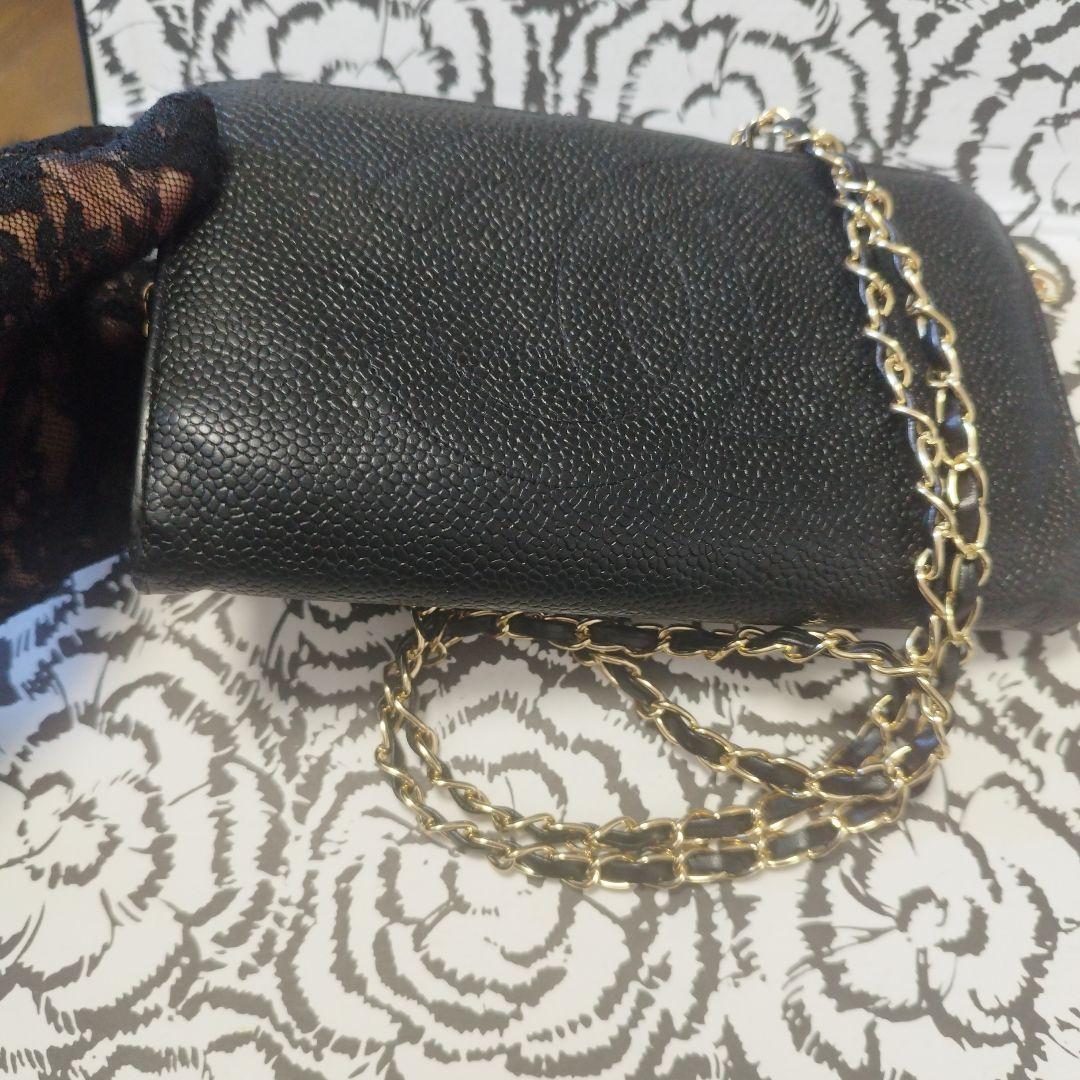 シャネル　がま口財布　キャビア