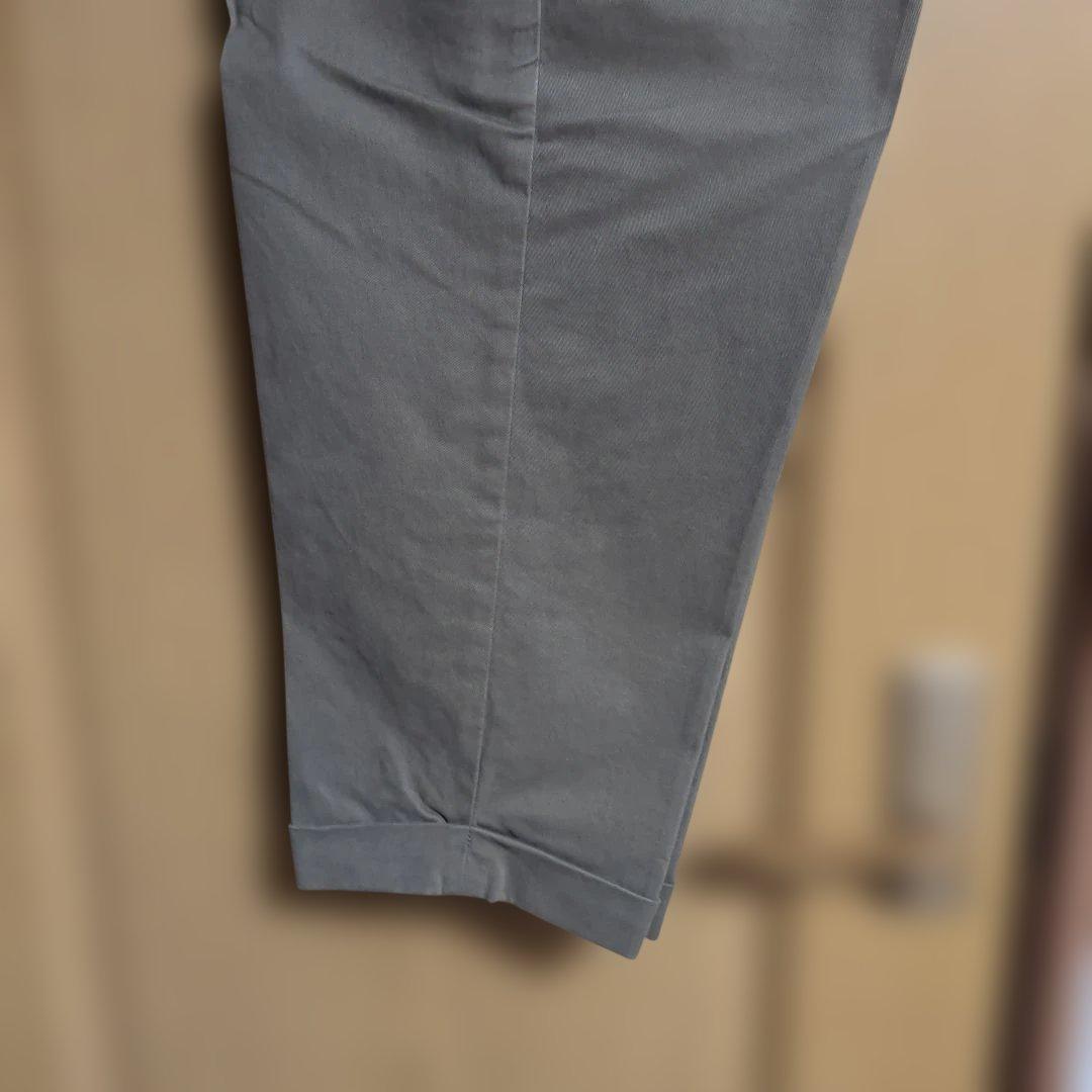 BEAMS PLUS ビームスプラス　ツープリーツテーパードパンツ