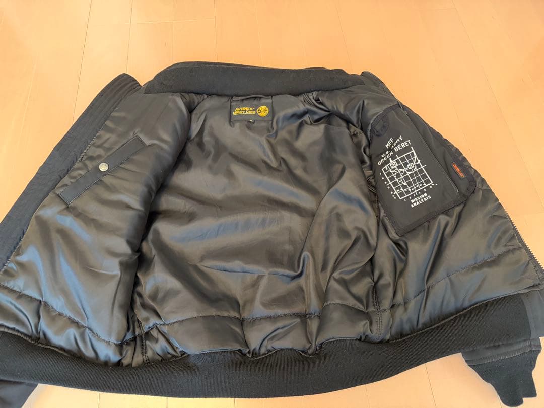 【美品】AVIREX MA-1 フライトジャケット HALO Mサイズ