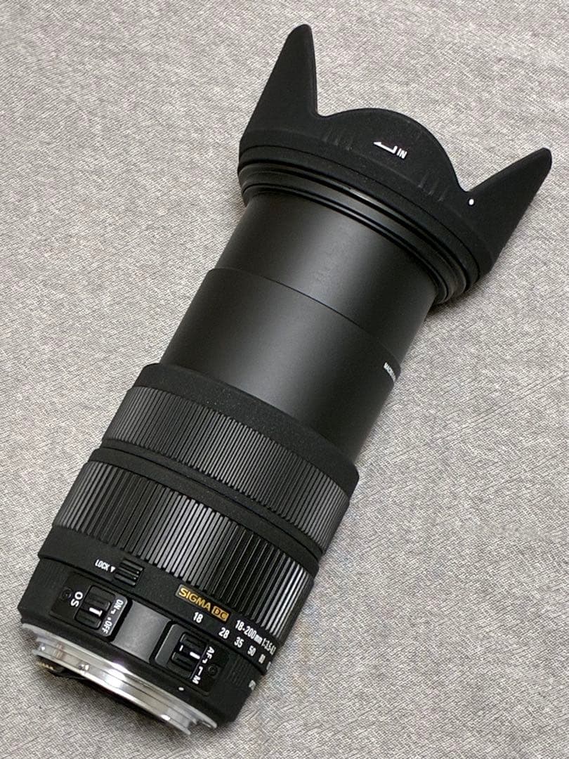 ⭐️美品⭐️ SIGMA 18-200mm 3.5-6.3 DC OS Canon