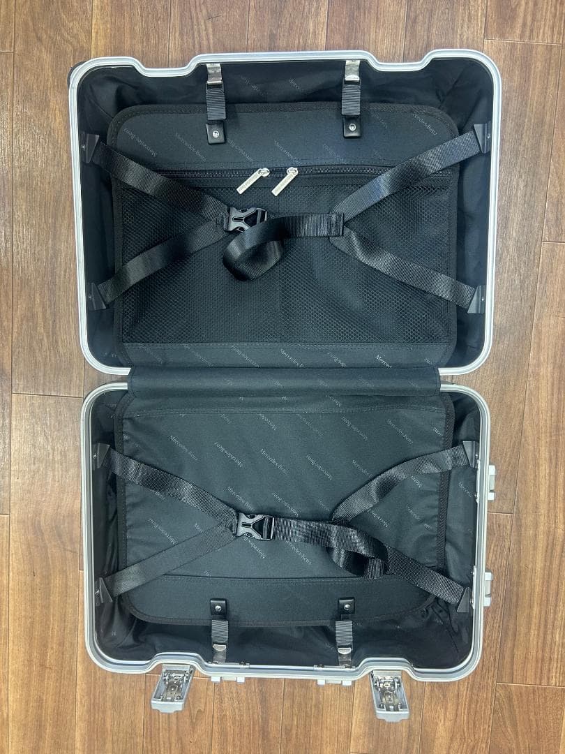メルセデスベンツ アルミ スーツケース 32L