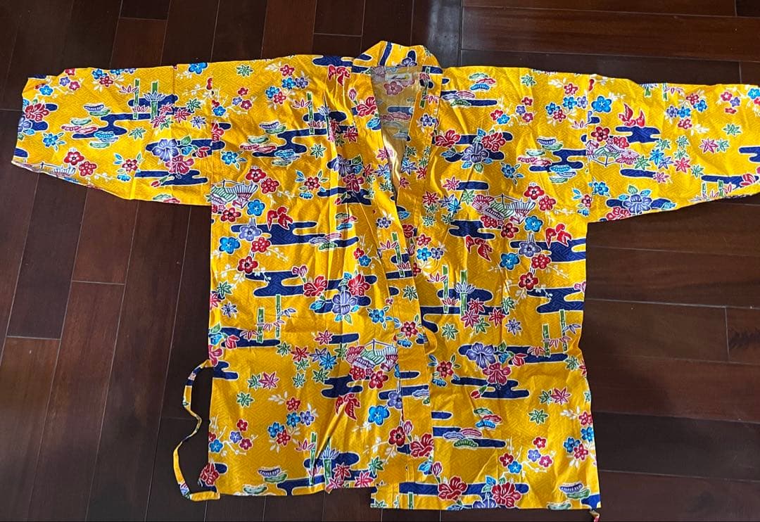 3*e様 三線 蛇皮 金糸刺繍