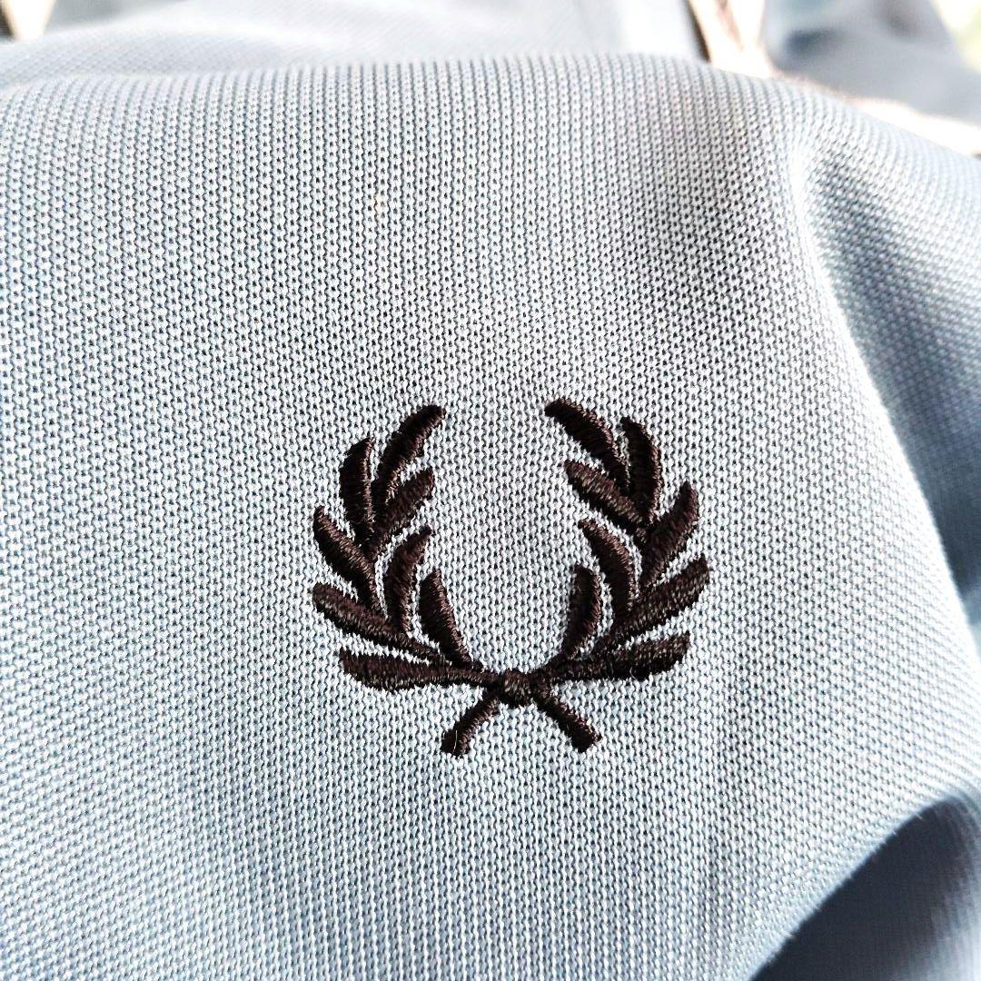 美品【希少】フレッドペリー ポルトガル製 ジャージ 水色 くすみブルー　ロゴ刺繍