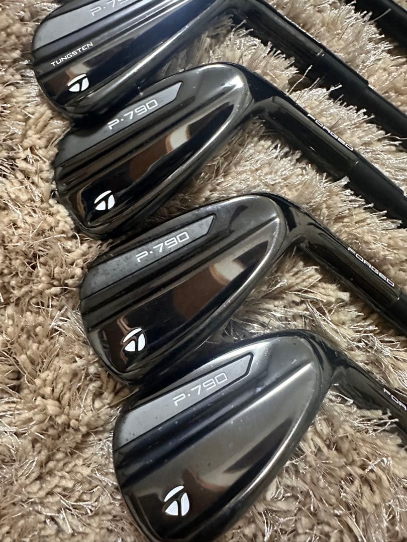 TaylorMade P-790 ブラック限定モデル　アイアンセット 6本