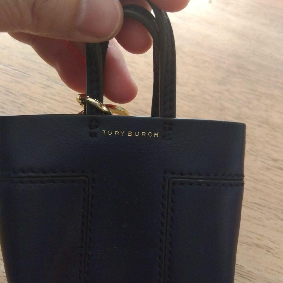 美品トリーバーチバッグ型チャームオールレザー - メルカリ