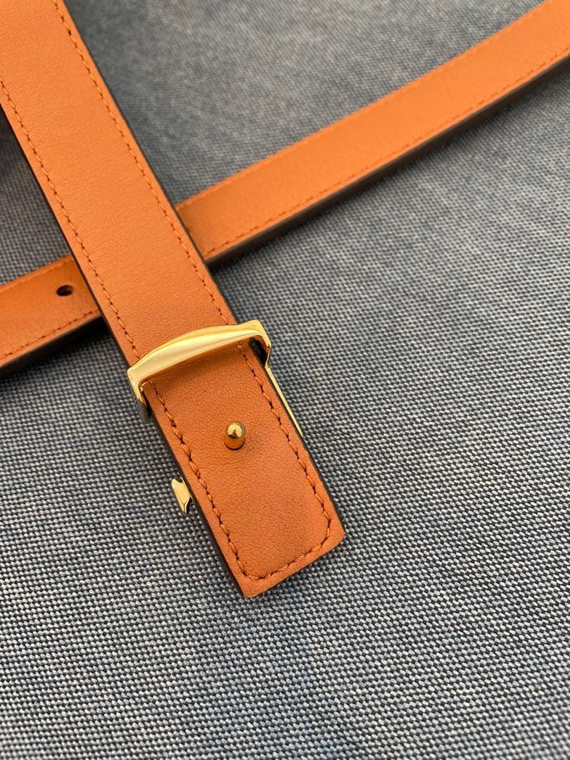 ルイヴィトン　モノグラム ベルトレディース　未使用