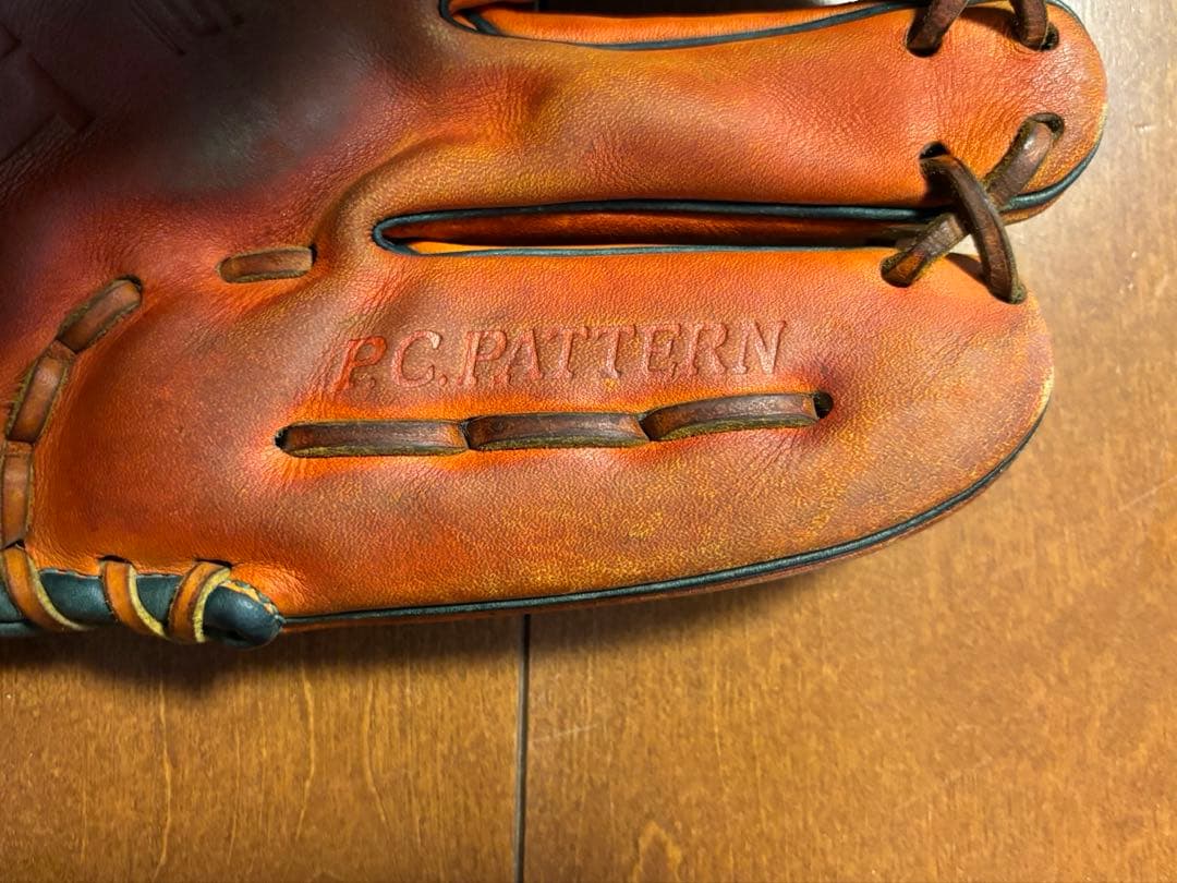 硬式内野手用グローブ【右投げ用】