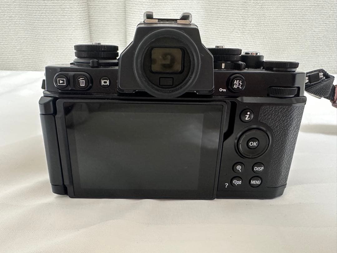 美品 Nikon Zfc 16-50mm レンズキット